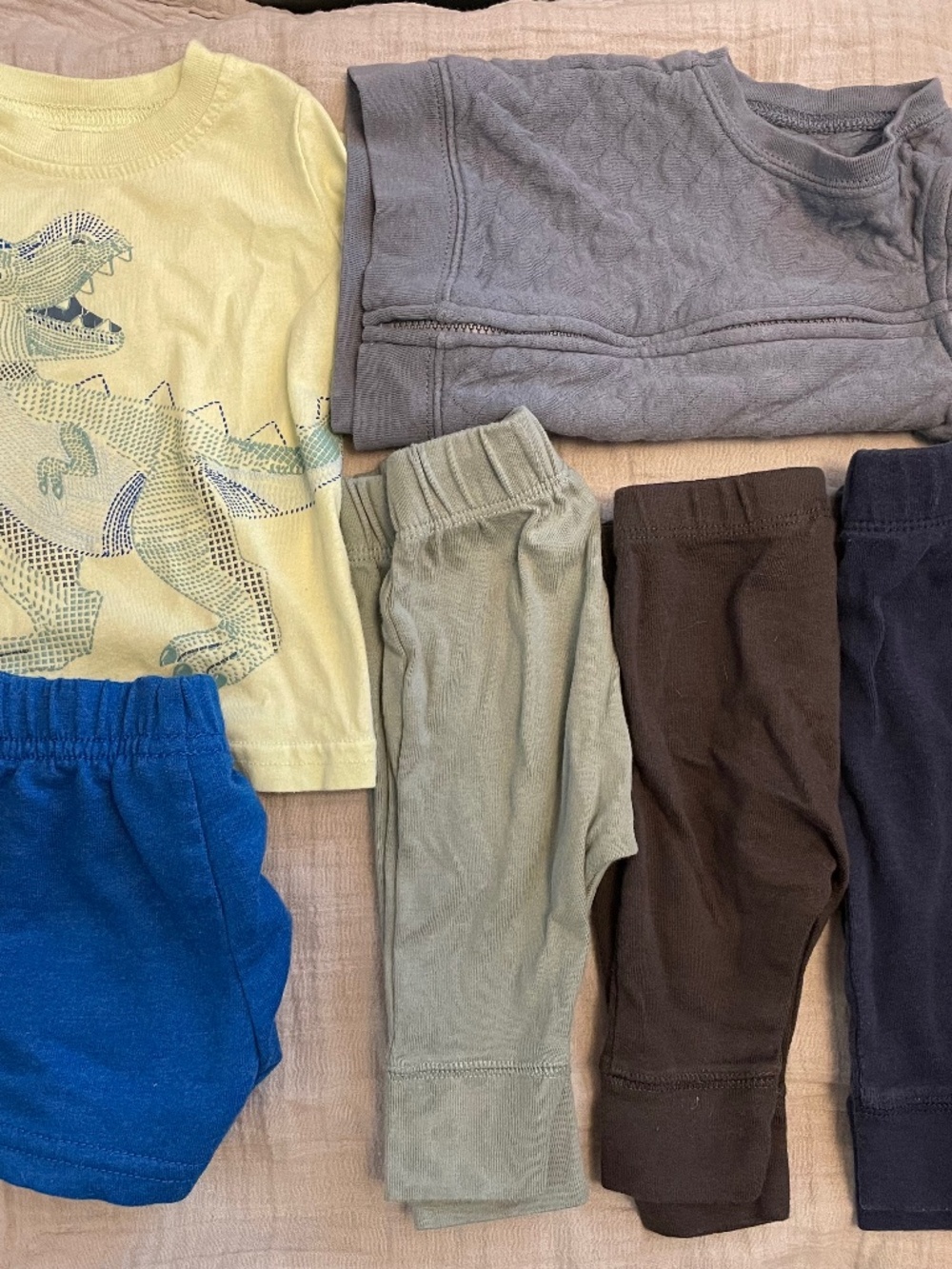 Carters boy bundle 3mo